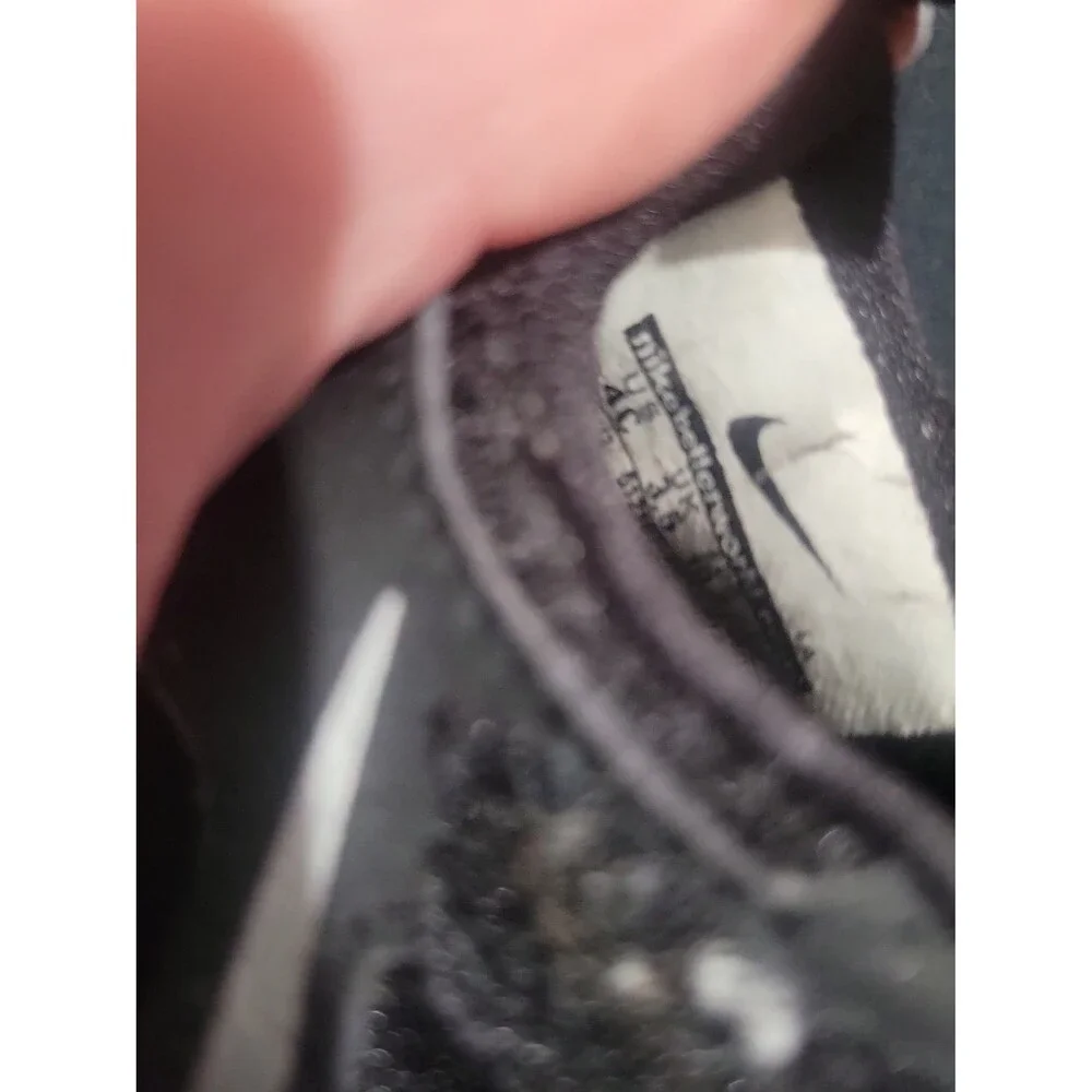 Nike sneakers size 3c